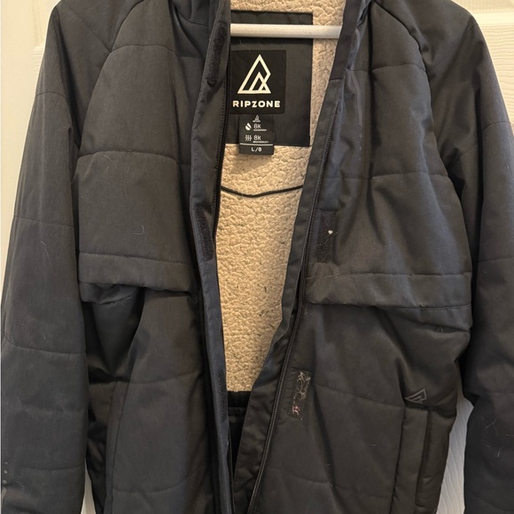 Kids Black Winter Jacket - Picture 5 of 5